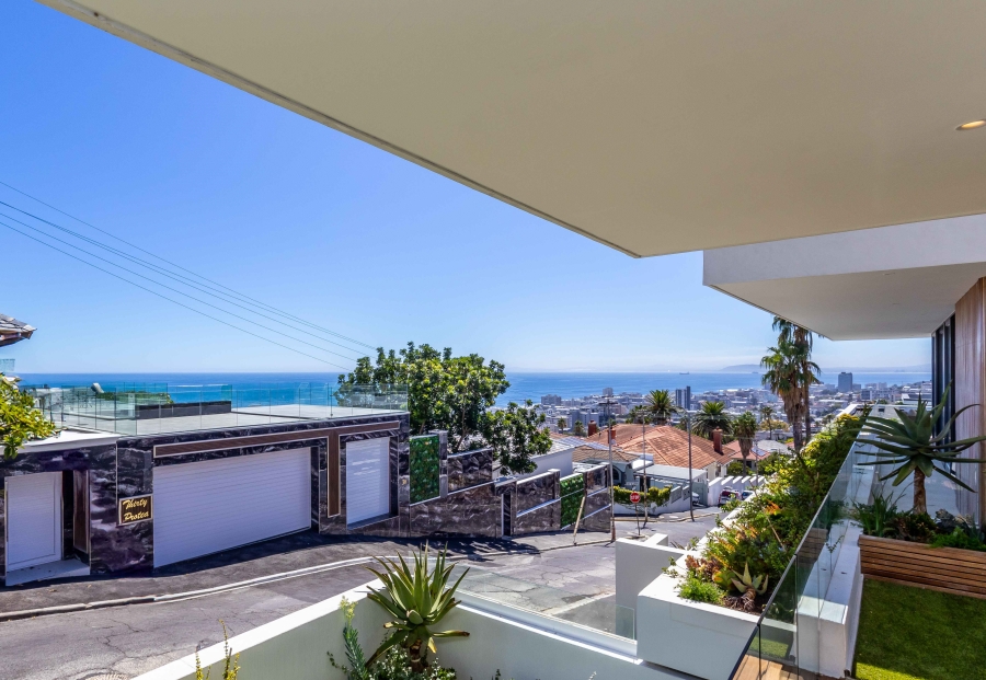 4 Bedroom Property for Sale in Fresnaye Western Cape